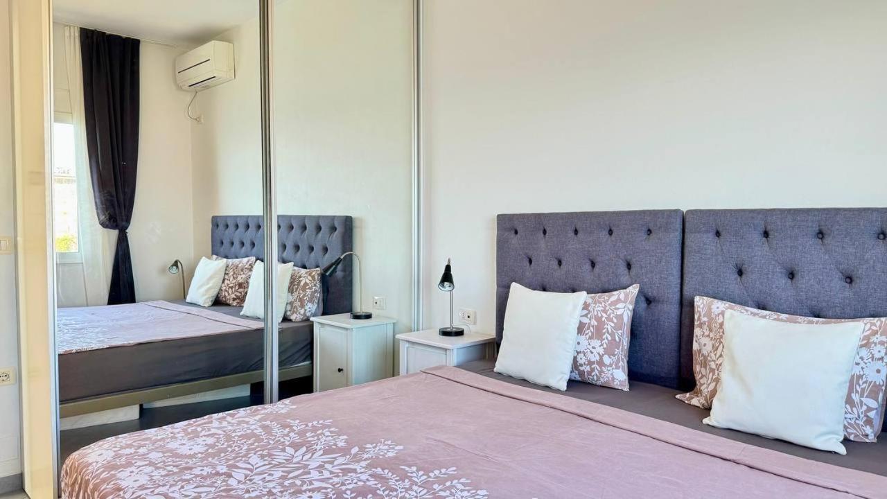 Viola Sea View Penthouse Apartment Sarandë Exterior foto